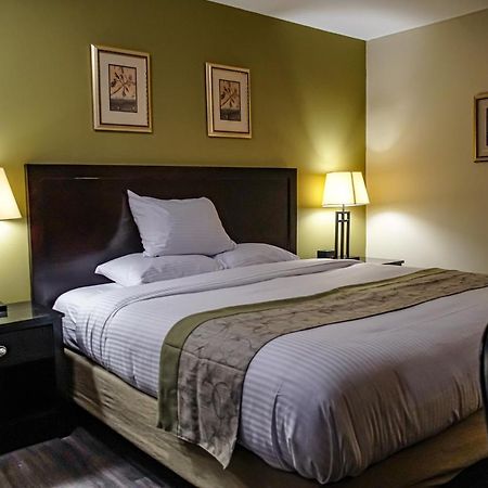 Skyland Motel Inn & Suites Χάντσβιλ Εξωτερικό φωτογραφία