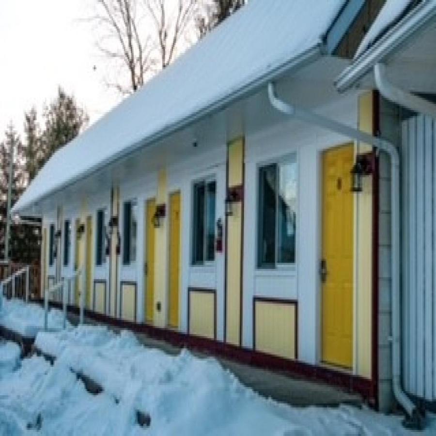 Skyland Motel Inn & Suites Χάντσβιλ Εξωτερικό φωτογραφία